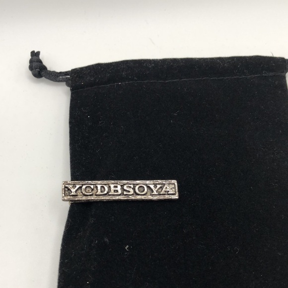 VINTAGE YCDBSOYA Tie Bar Clip Silver Tone with Rustic Background - Picture 7 of 7